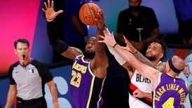 Los Angeles Lakers venció a Portland Trail Blazers y dio vuelta la serie a su favor