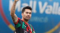La invitación de Luis Jiménez para sumarse a subasta de sus dos camisetas de Palestino