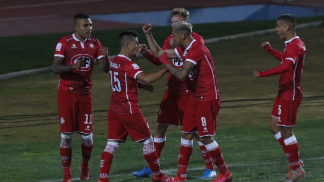 Unión La Calera recibe a Cobresal con el objetivo de seguir en la cima del Campeonato Nacional