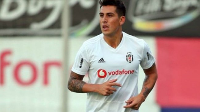 Enzo Roco dejó de ser jugador de Besiktas y ya llegó a acuerdo con nuevo club en Turquía