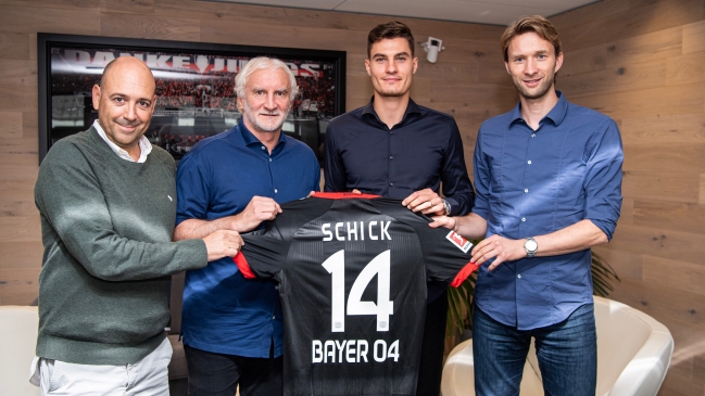Bayer Leverkusen fichó al delantero checo Patrik Schick