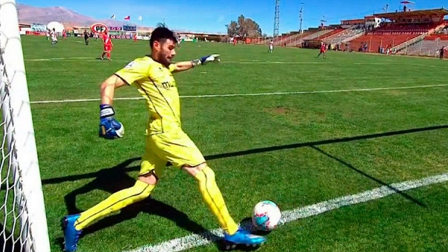 El grosero error de Paulo Garcés que casi termina en gol de Cobresal ante Curicó Unido