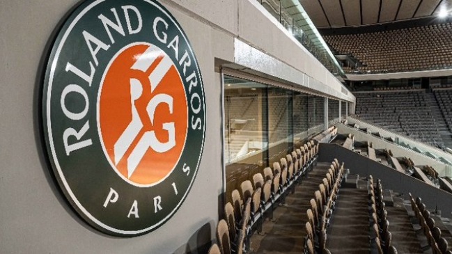 Roland Garros admitirá público en tres canchas, pero mantuvo límite de aforo