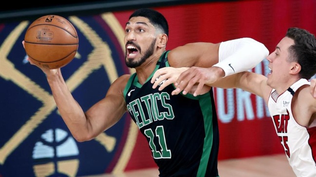 Boston Celtics remontó con categoría a Miami Heat y extendió la final de la Conferencia Este