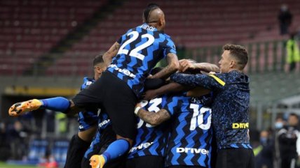 Arturo Vidal y Alexis Sánchez brillaron en remontada que logró Inter sobre Fiorentina