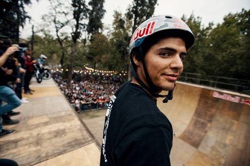 Skater Marcelo Jiménez viajará dos meses por el mundo para conseguir un cupo en Tokio