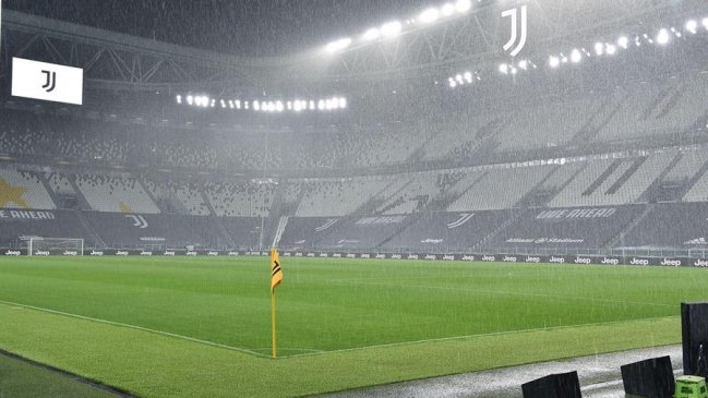 Escándalo en Italia: Juventus se presentó a jugar ante un Napoli que no pudo viajar por el coronavirus