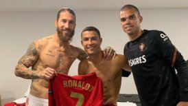 Cristiano Ronaldo regaló su camiseta a Sergio Ramos en su reencuentro tras dos años