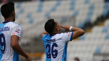 Carlos Muñoz marcó un golazo desde afuera del área y celebró ante U. de Chile