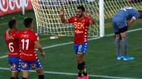Unión Española derrotó con lo justo a Cobresal y se afirmó en el segundo puesto