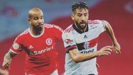 Flamengo y Mauricio Isla salvaron un empate contra Internacional en duelo de líderes en Brasil
