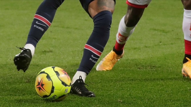 Francia suspendió el fútbol amateur en nuevo periodo de confinamiento