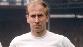 Campeón del mundo Sir Bobby Charlton fue diagnosticado con demencia