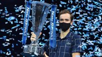 Daniil Medvedev remontó a Dominic Thiem y se consagró campeón del ATP Finals en Londres