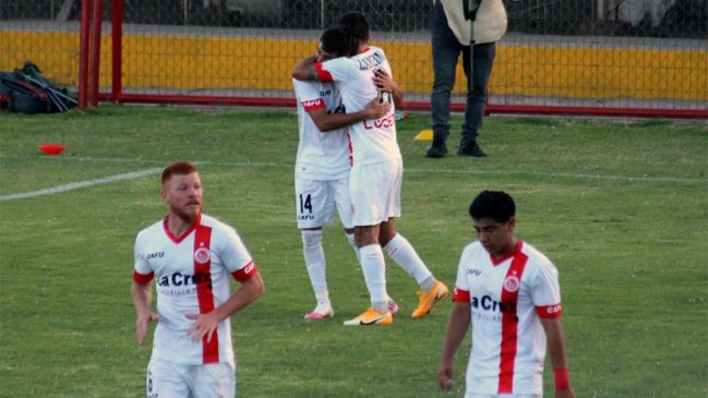 Unión San Felipe logró agónica remontada sobre Valdivia y se metió en la pelea en la Primera B