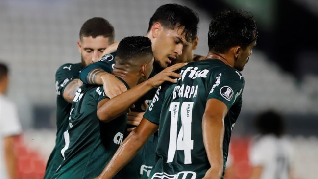 Palmeiras de Benjamín Kuscevic rescató un empate contra Libertad por la Libertadores