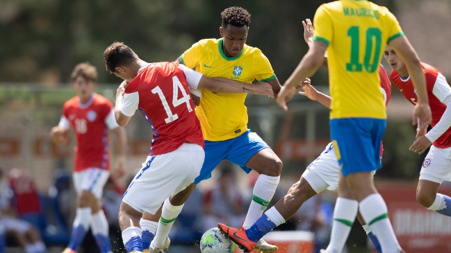 La Roja sub 20 logró un meritorio empate con Brasil y rozó el título en la Granja Comary
