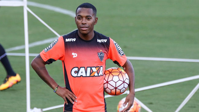 Atlético Mineiro deberá pagar millonaria suma a Robinho por una demanda en 2019
