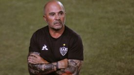 Atlético Mineiro de Sampaoli y Vargas complicó sus aspiraciones al título tras caer ante Goias