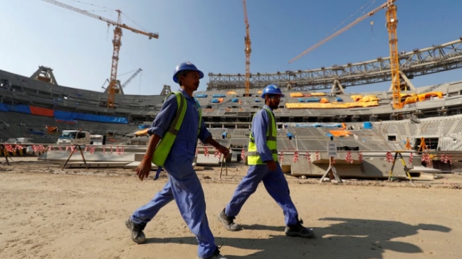 Más de 6.500 trabajadores inmigrantes murieron en Qatar desde que comenzaron obras para el Mundial