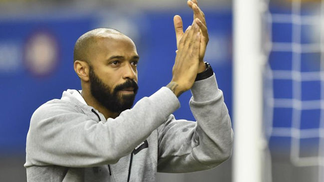 Thierry Henry borrará sus redes sociales a causa del racismo y "toxicidad" que existe