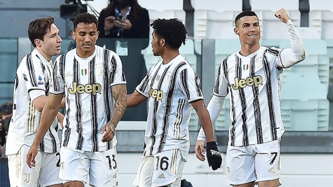 Juventus recuperó la senda del triunfo a costa de Napoli
