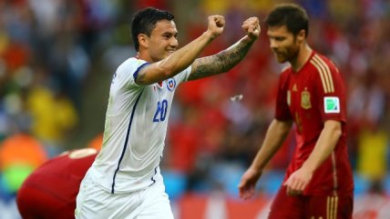 ¡Para emocionarse otra vez! El golazo del cumpleañero Charles Aránguiz a España en Brasil 2014
