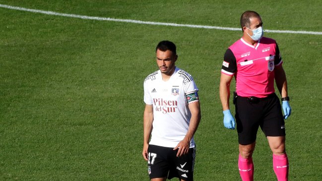 Gabriel Suazo recibió dos fechas de castigo por expulsión en el Superclásico