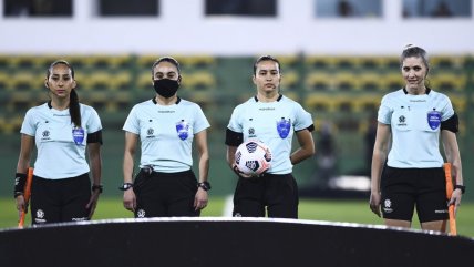 Cindy Nahuelcoy y María Belén Carvajal hicieron historia al integrar equipo arbitral en la Copa Libertadores