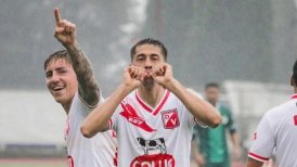 Deportes Valdivia venció con comodidad a Rodelindo Román en el inicio de la Segunda División