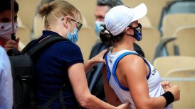 Ashleigh Barty se despidió de Roland Garros por lesión