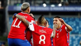 Uruguay pidió suspensión para cuatro jugadores de la Roja tras romper la burbuja sanitaria