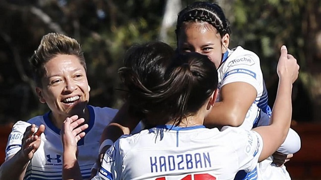 U. Católica goleó a Cobresal y sumó su cuarto triunfo seguido en el Campeonato Femenino
