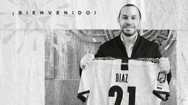 Libertad oficializó el fichaje de Marcelo Díaz