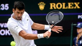 Novak Djokovic cumplió su trámite ante Fucsovics y avanzó a semifinales de Wimbledon