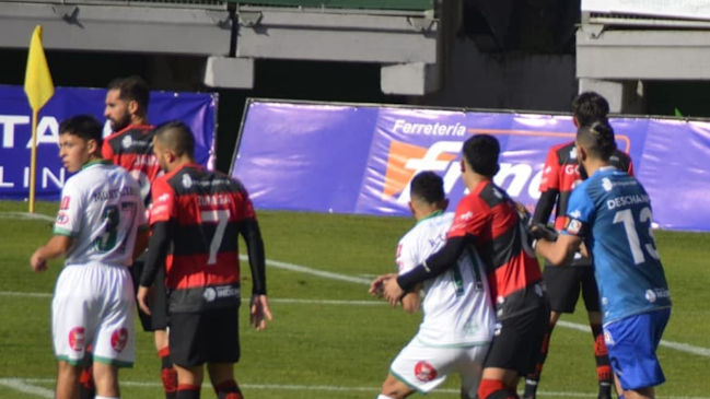 Rangers y Temuco animaron vibrante empate que los mantuvo a la caza de Coquimbo en el Ascenso