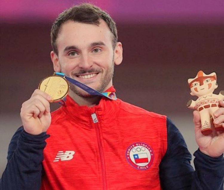 Tomás Tomás