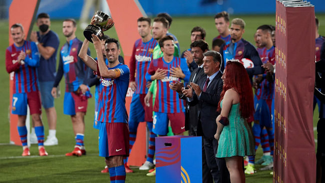 Sergio Busquets: Agradezco a Messi por llevar a Barcelona a lo más alto haciendo historia