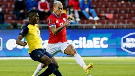 Eduardo Vargas y Sebastián Vegas quedaron suspendidos para el duelo ante Colombia