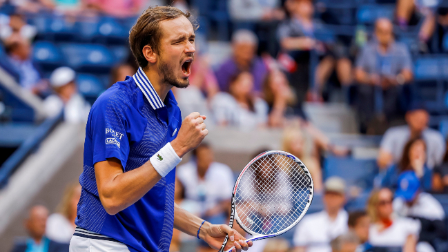 Daniil Medvedev impuso su categoría sobre Félix Auger-Aliassime y avanzó a la final del US Open