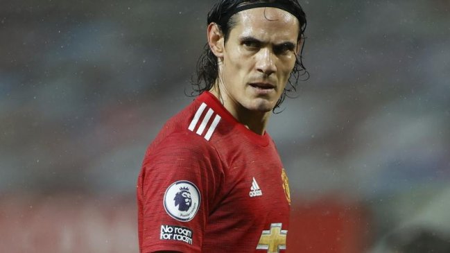 Ex delantero de Manchester United: Cavani no está contento, perdió el puesto y también el "7"