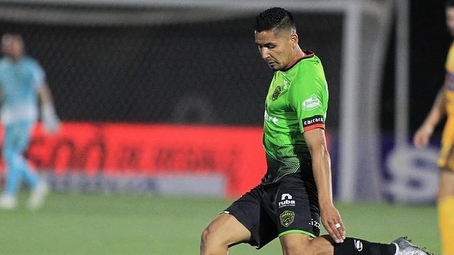 Juárez informó la salida de Luis Pávez tras ocho meses en el club