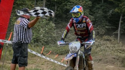 Benjamín Herrera cosechó dos triunfos en EE.UU. y anunció cambio de moto para el GNCC