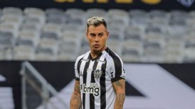 Una buena noticia: Eduardo Vargas volvió a las canchas en triunfo de Mineiro en Copa de Brasil