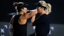 Guarachi y Krawczyk perdieron ante las primeras favoritas y quedaron fuera de las WTA Finals