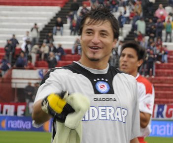 Nicolás Nicolás