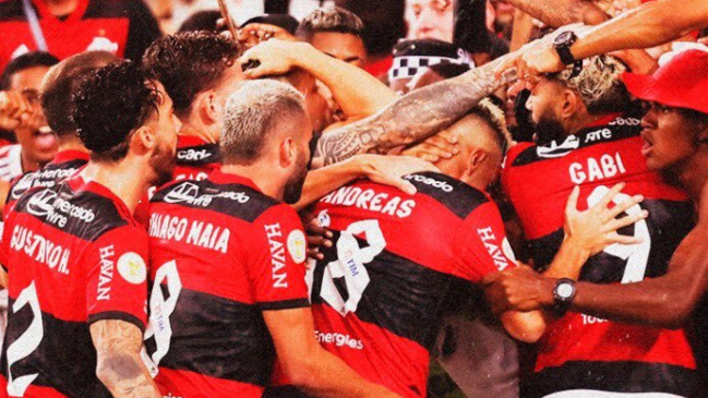 Flamengo superó a Ceará sin Mauricio Isla y extendió la definición del título del Brasileirao