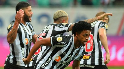Keno y Hulk lideraron la remontada de Atlético Mineiro ante Bahía para conquistar el título