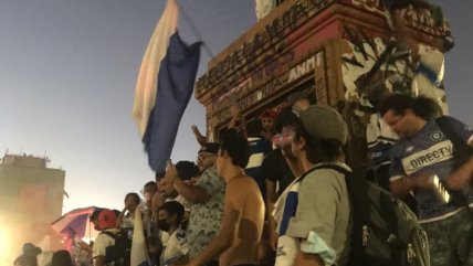 La celebración de los hinchas de Universidad Católica en Plaza Baquedano