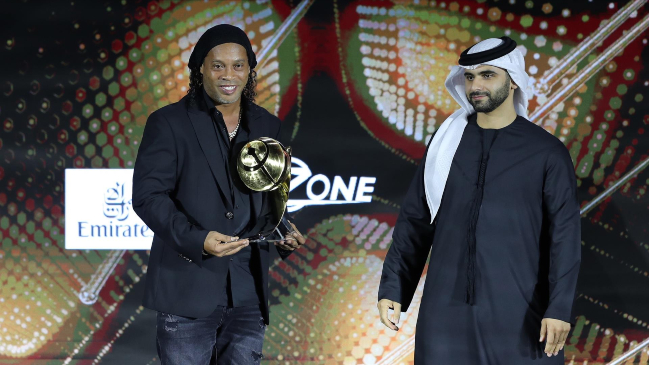 Ronaldinho, Cristiano y Lewandowski destacaron en premios secundarios de los Globe Soccer Awards